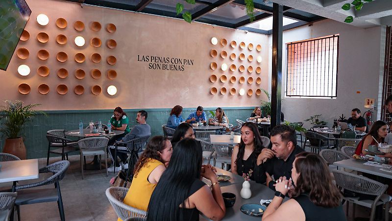 Francisco Rodríguez La Ciudad del Almuerzo (5).jpg